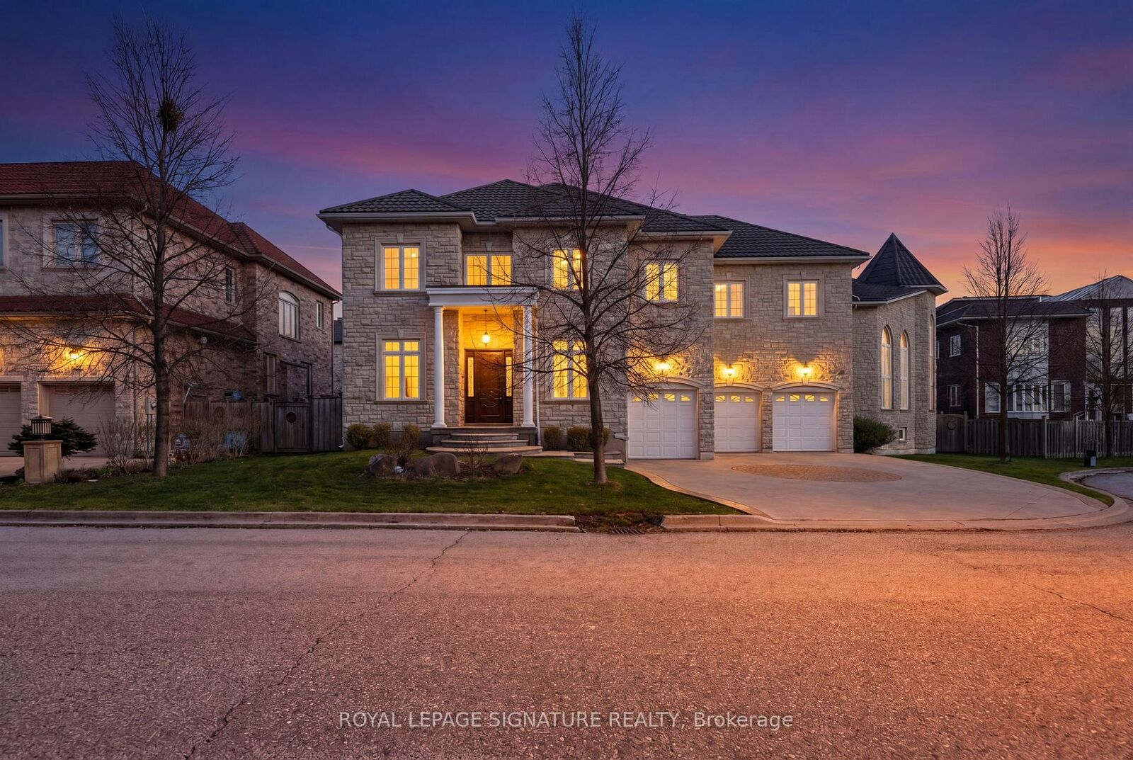 Property Photo: 26 Alai Circle ON L3R 1E2