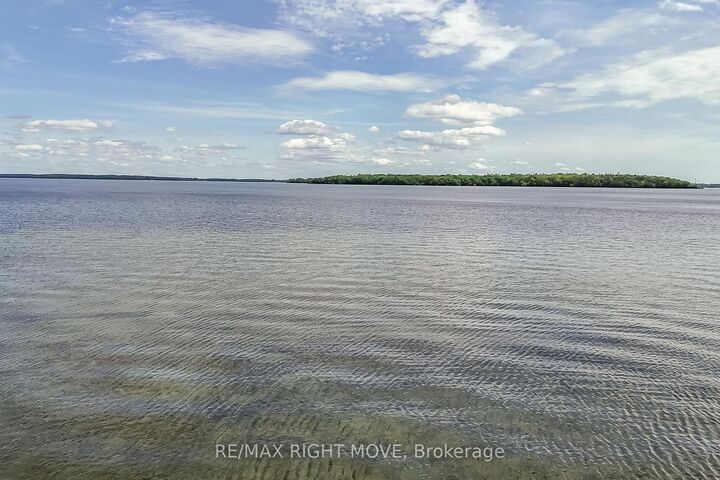4229 Wilson Point Road N — photo 1