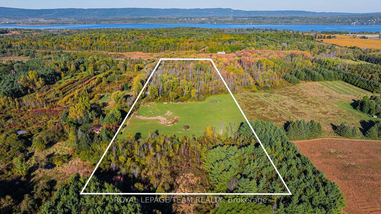 Property Photo:  2591 Sixth Line Road  ON K0A 1T0 