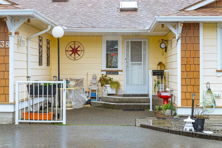 Property Photo: 9933 Chemainus Rd #38 BC V0R 1K1