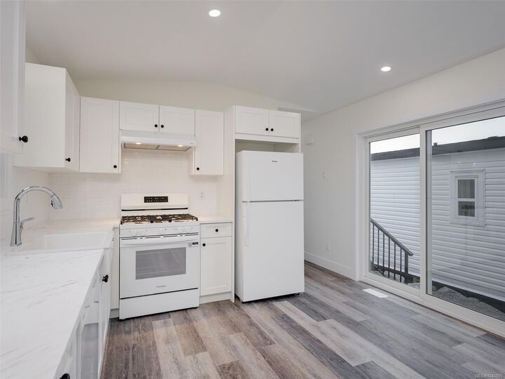 Property Photo: 747 Old Place Rd #432 BC V8M 0C3