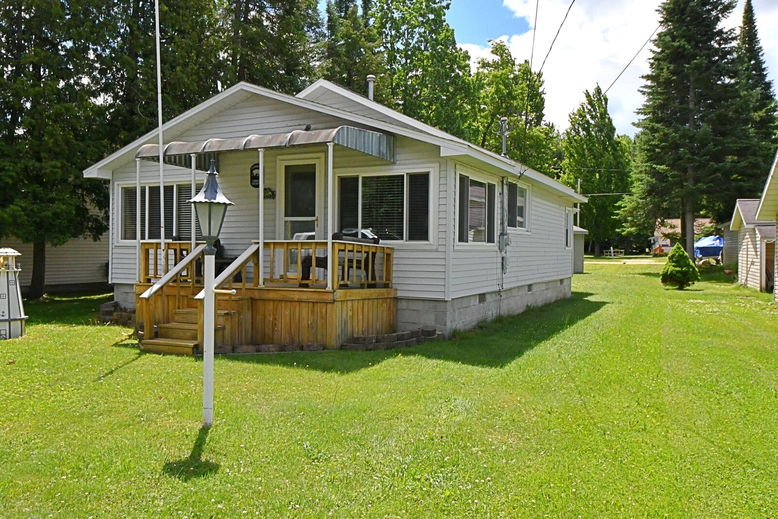 Property Photo: 6622 Sunset Drive MI 48656