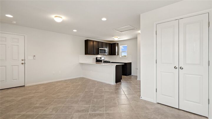 Property Photo:  7812 Hillock Terrace B  TX 78744 