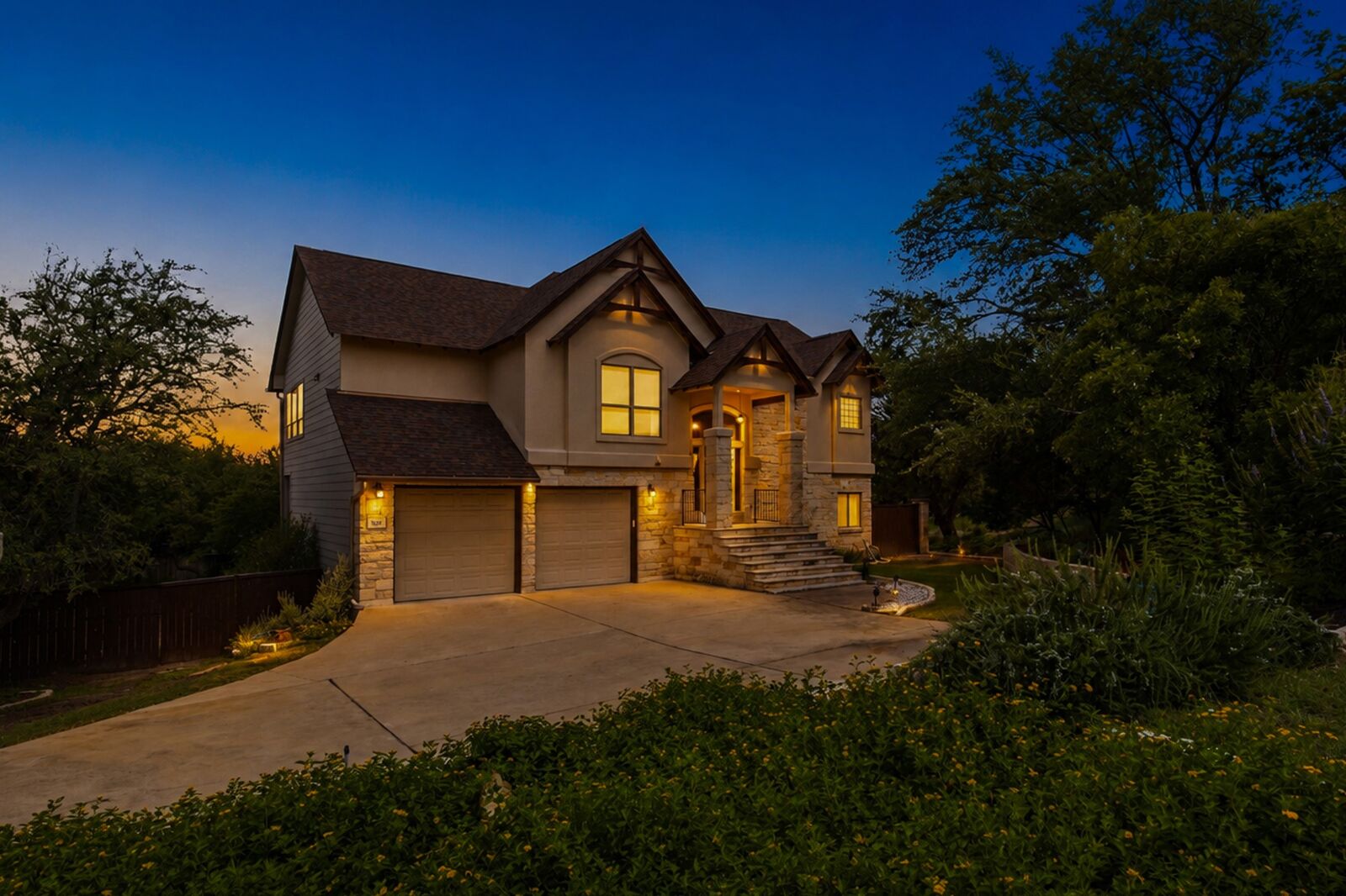 Property Photo:  700 Augusta Circle N  TX 78645 