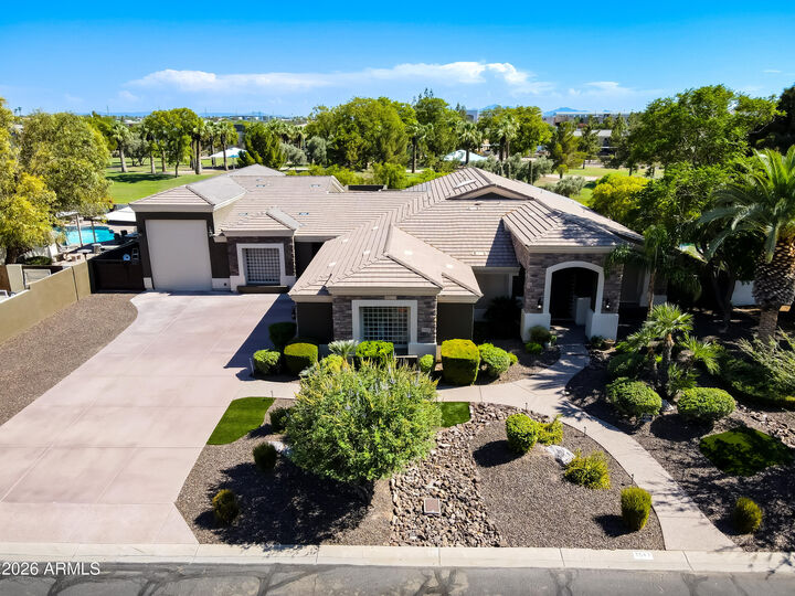 Property Photo: 7547 W Libby Street AZ 85308