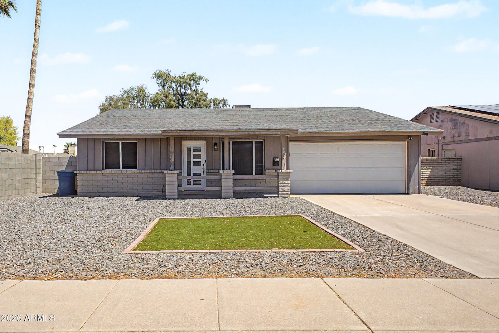 Property Photo:  1914 E Auburn Drive  AZ 85283 