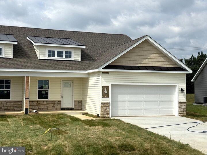 Property Photo:  120 Barrier Reef Drive  WV 25403 