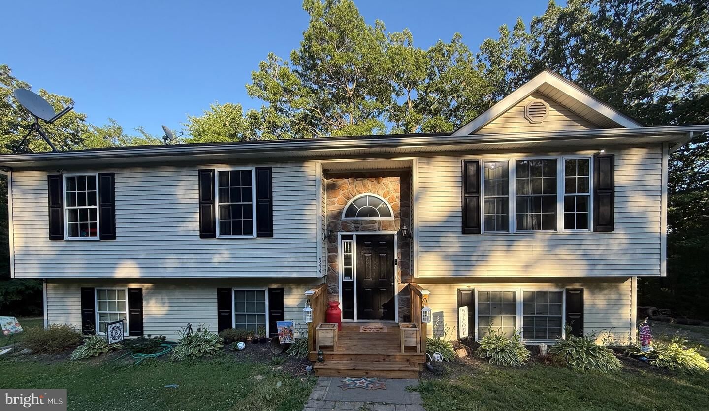 Property Photo:  544 Bluebird Trail  VA 22602 
