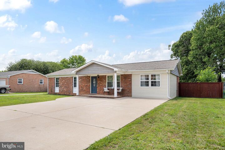 Property Photo:  609 Edwards Drive  VA 22405 