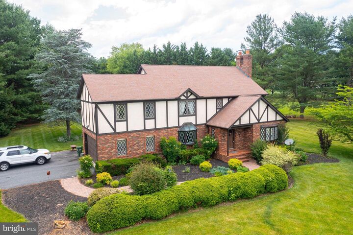 Property Photo:  2300 Kings Arms Drive  MD 21047 