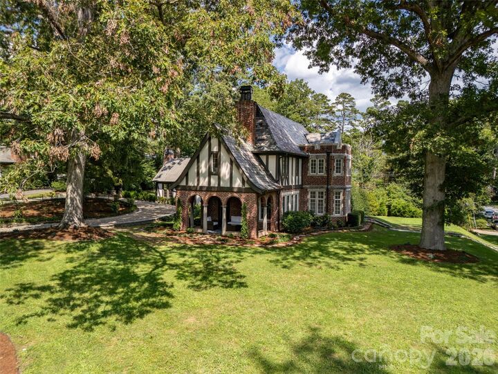 Property Photo: 72 Windsor Road NC 28804