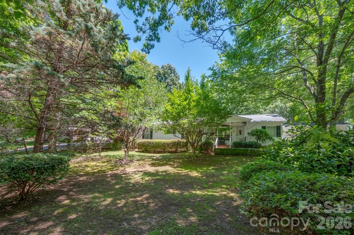 Property Photo: 98 Lanning Drive NC 28722