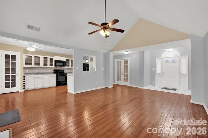 Property Photo:  9117 Strattonville Court  NC 28078 