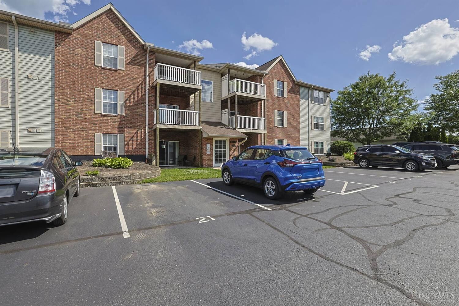 Property Photo: 10300 West Road OH 45030