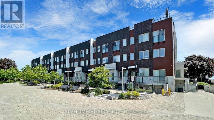 Property Photo:  780 Sheppard Avenue East 28  ON M2K 0E8 