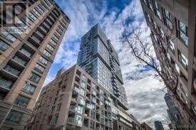 Property Photo:  199 Richmond Street West 1903  ON M5V 0H4 