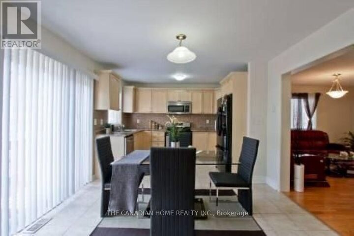 Property Photo:  37 Ponymeadow Way Way  ON L6X 0M5 
