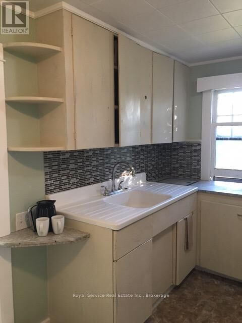 Property Photo: 5418 Lakeshore Drive ON K0K 2H0