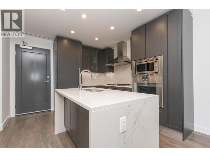 Property Photo:  5733 Alberta Street 305  BC V5Y 0M3 
