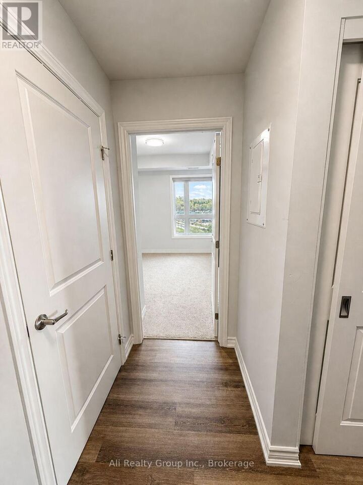 Property Photo: 397 Codds Road 615 ON K1K 5C7