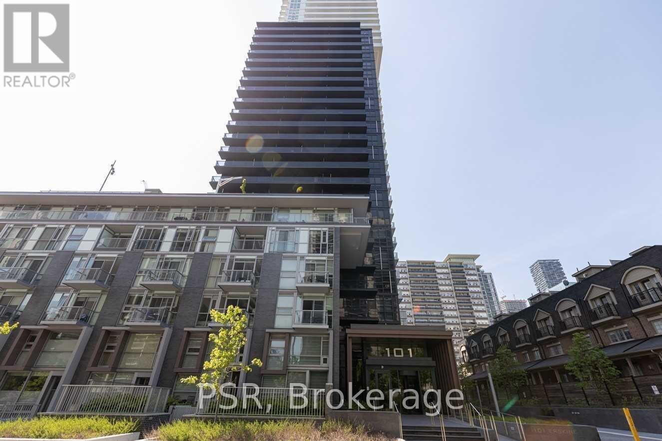 Property Photo:  101 Erskine Avenue 903  ON M4P 1Y5 
