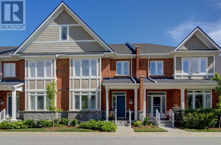 17 Collship Lane — photo 1