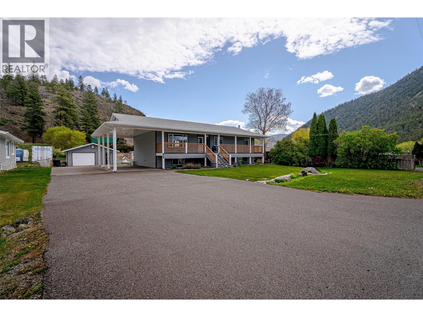 Property Photo: 493 Marshall Road BC V1K 1N5