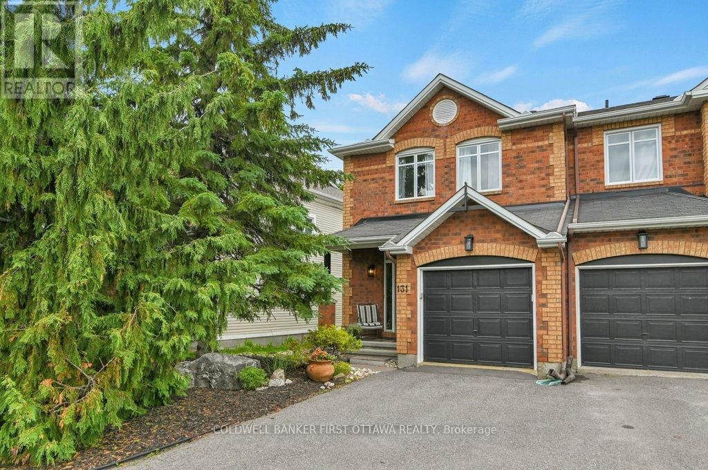 Property Photo:  131 Hearst Way  ON K2L 4G5 