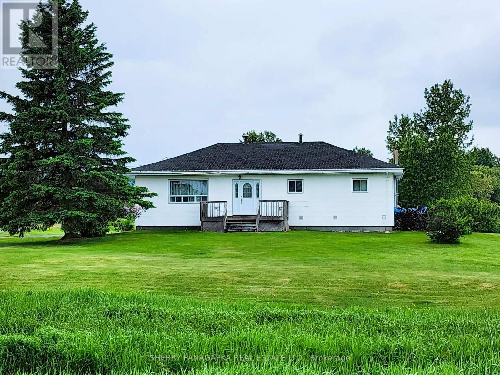 Property Photo:  68 Fourth Avenue  ON P0K 1L0 