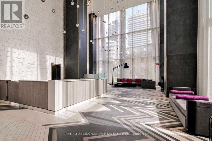 Property Photo: 1080 Bay Street 2909 ON M5S 0A3