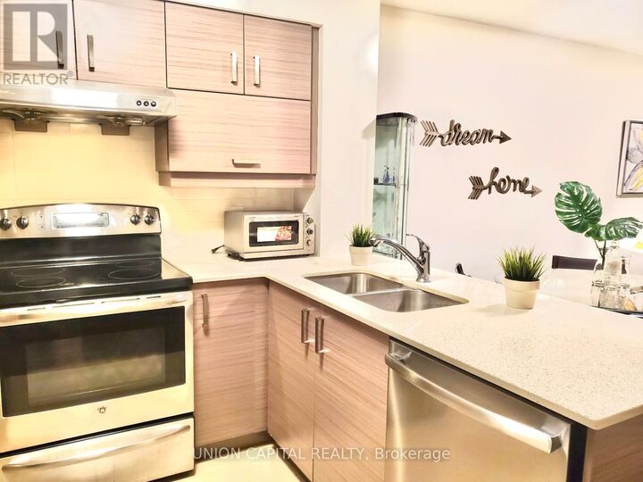 Property Photo:  1 Uptown Drive 910  ON L3R 5C1 