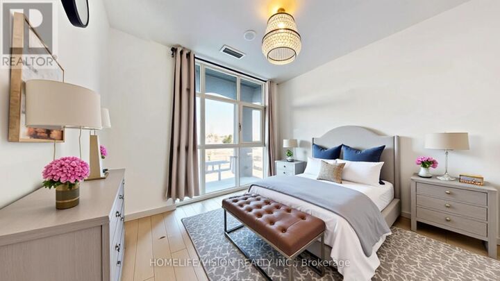 Property Photo: 60 George Butchart Drive 219 ON M3K 0E1