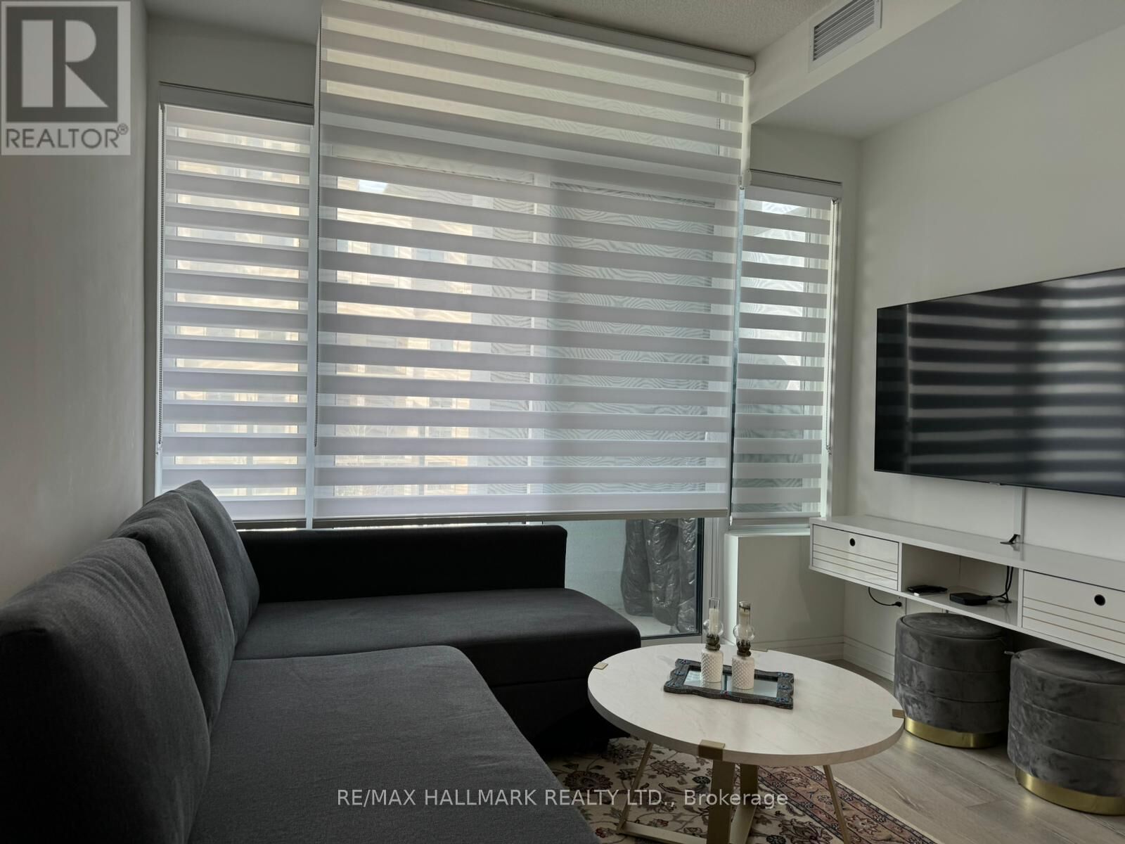 Property Photo:  621 Sheppard Avenue East 618  ON M2K 0G4 