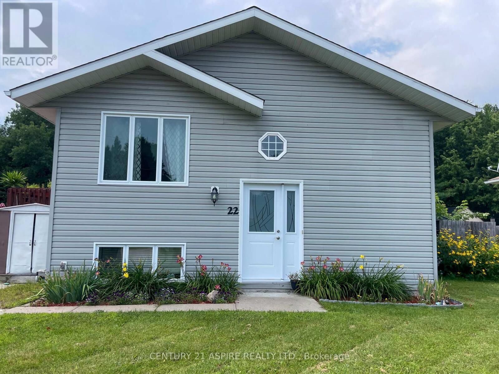 Property Photo: 22 Joseph Street ON K0J 1J0