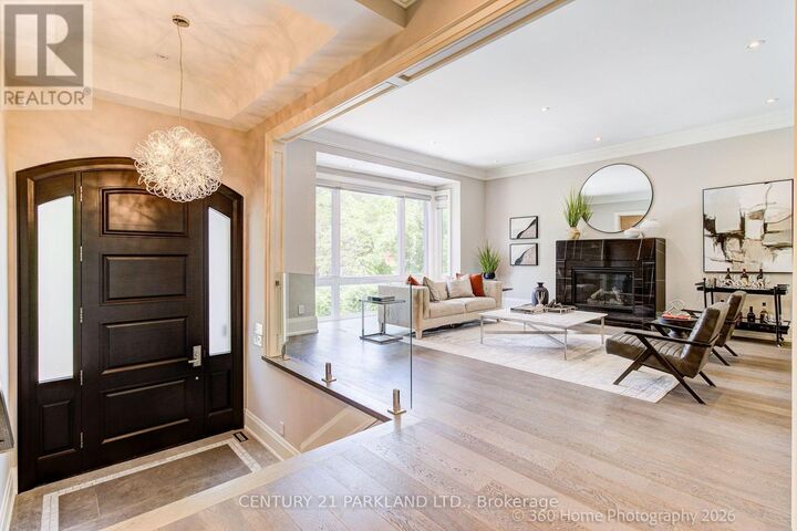Property Photo: 141 Churchill Avenue ON M2N 1Z3