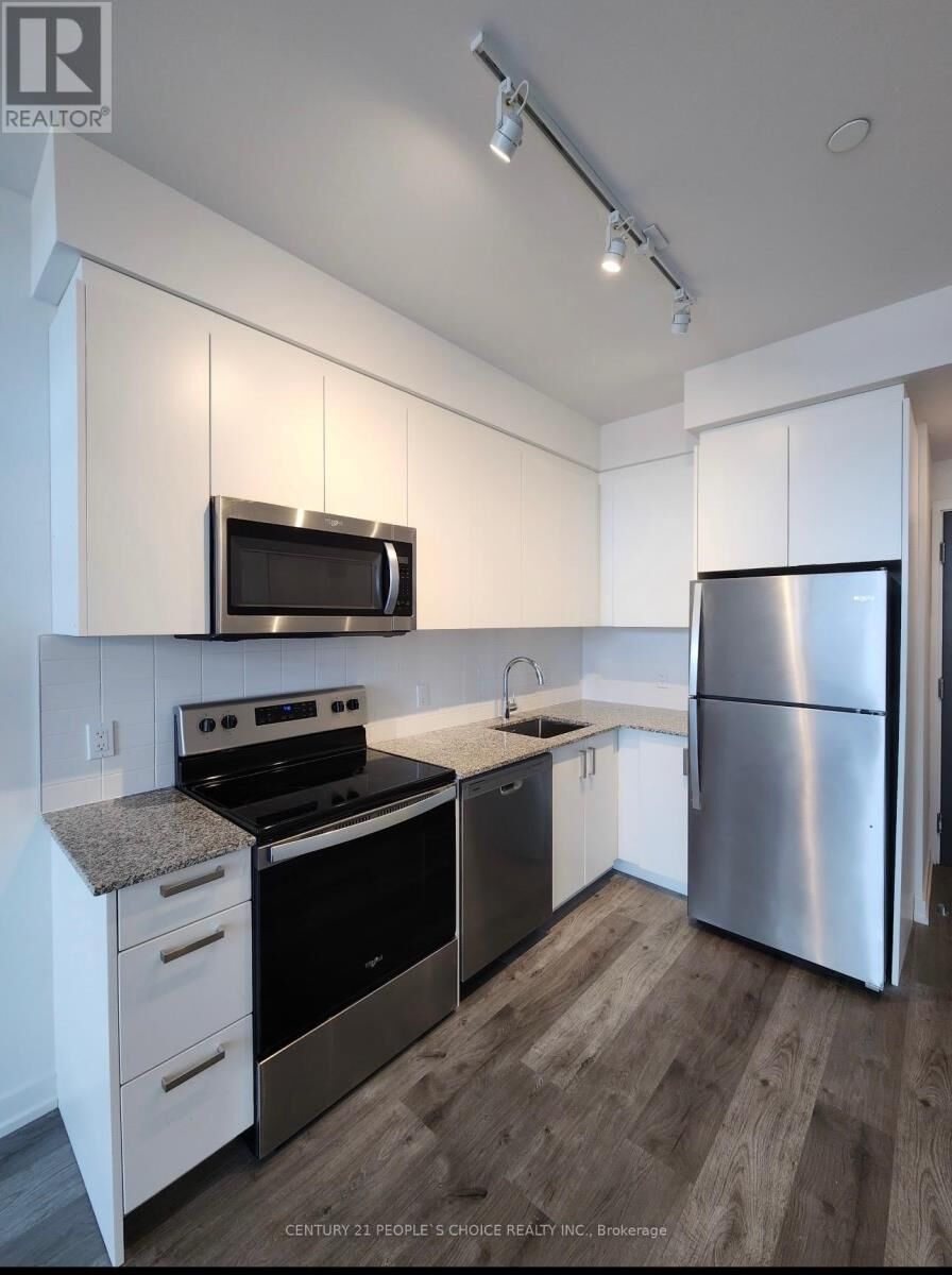 Property Photo:  1010 Dundas Street East 521  ON L1N 2K2 