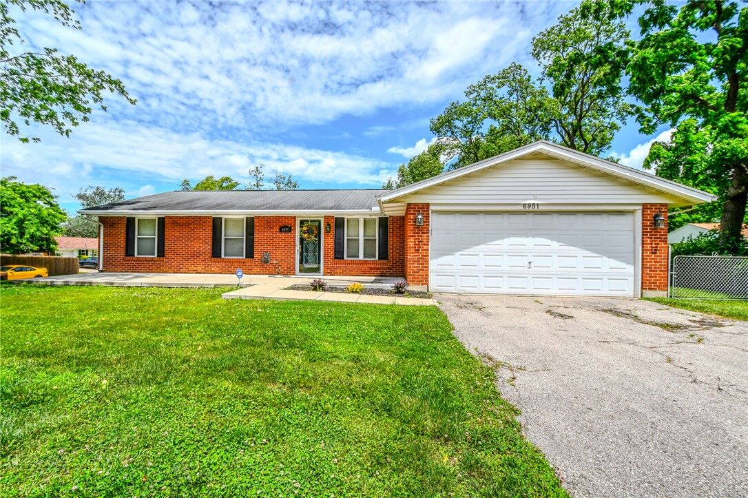 Property Photo:  6951 Taylorsville Rd  OH 45424 