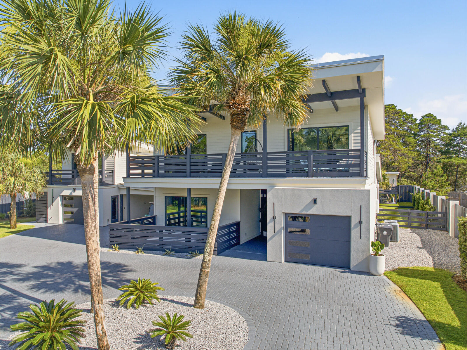 Property Photo:  114 E Surfside Drive  FL 32459 