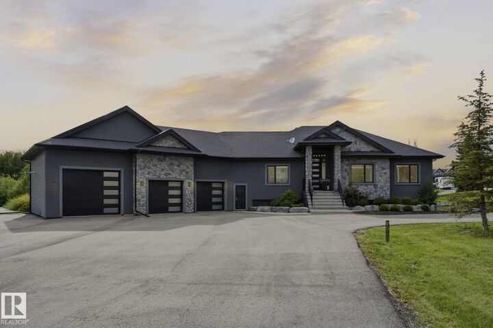 Property Photo: 50450 Rge Rd 222 190 AB T0B 3M2