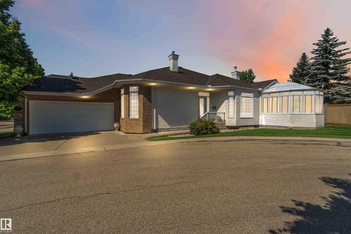 8 Butterworth Point(E) NW — photo 1
