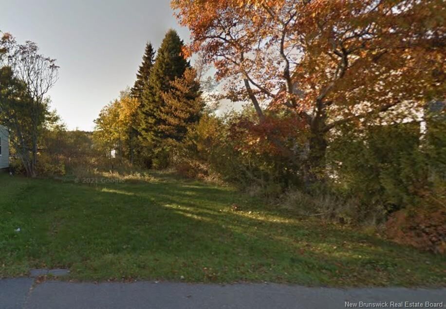 Property Photo:  55 Simpson Drive  NB E2H 2B8 