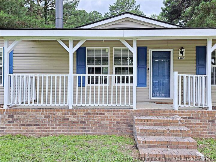 Property Photo:  2506 Danahey Drive  NC 28376 