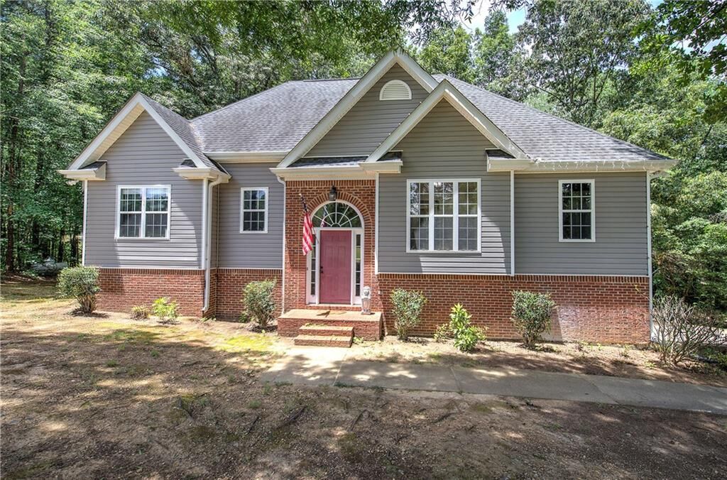 Property Photo:  80 Iron Hill Road  GA 30178 