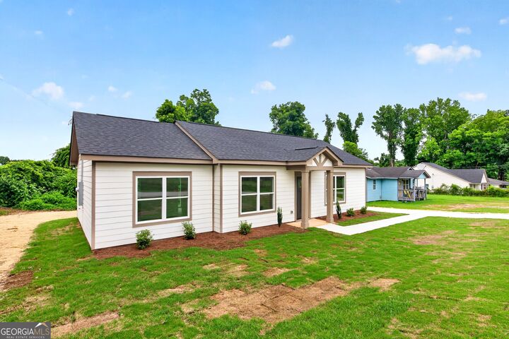 Property Photo:  117 Ware Street  GA 30230 