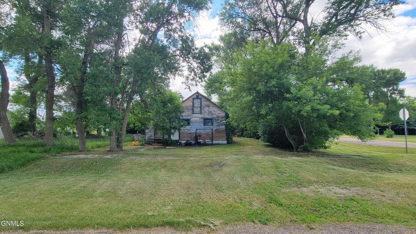 Property Photo: 174 Main Street N ND 58477