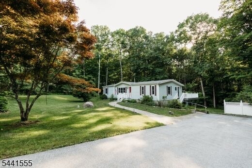 Property Photo:  7 New Myrtle Dr  NJ 07827 