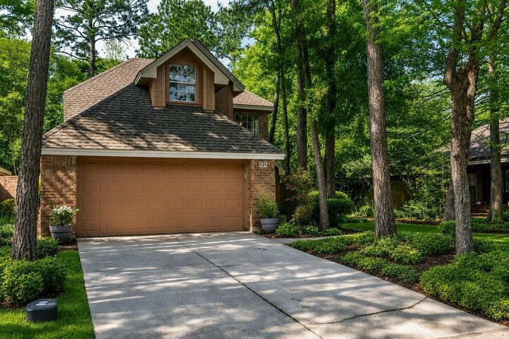 Property Photo:  22 Cedar Chase Place  TX 77381 