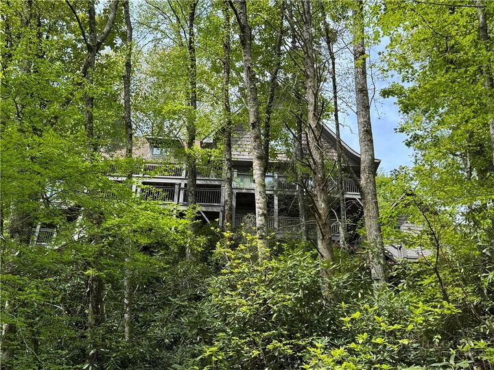 Property Photo:  190 New River Lake Drive  NC 28605 