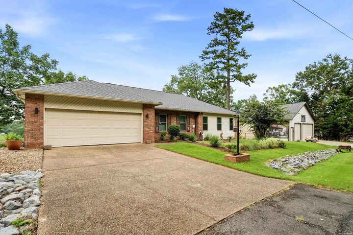 Property Photo:  127 Medinah Overlook  AR 71913 