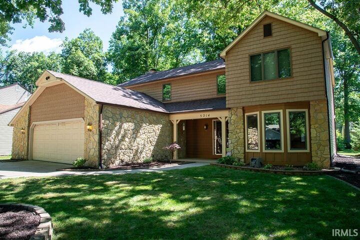 Property Photo: 5214 Willowwood Court IN 46835